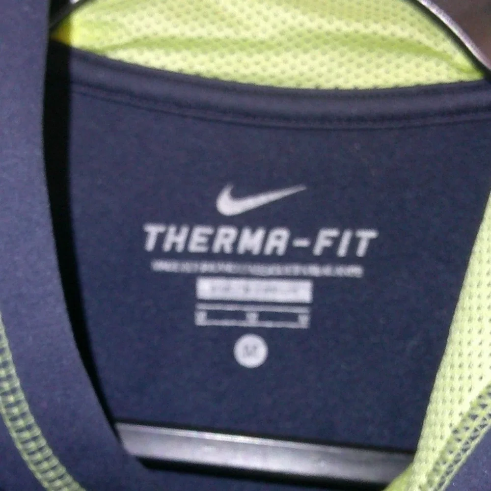 Nike Therma Fit Hoodie Pullover Women's‎ Medium Blue Athletic Activewear